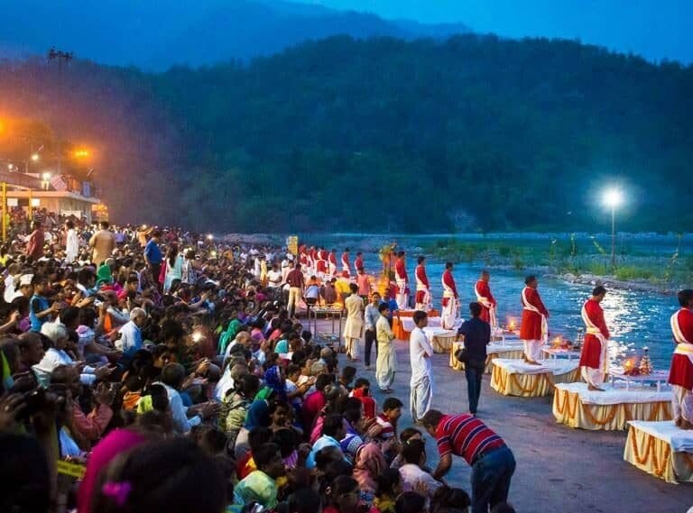 If You go to Rishikesh, Take Part in Mahaarti, Try 6 Things, The Trip Will Become Memorable